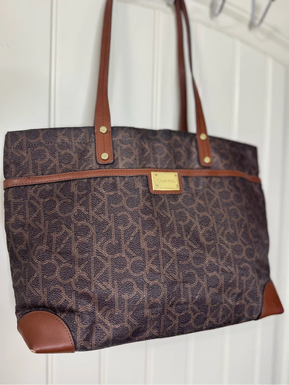 CALVIN KLEIN 🌟 Brown, Gold Monogram Logo Shoulder Tote, Dual Straps - Like NEW
